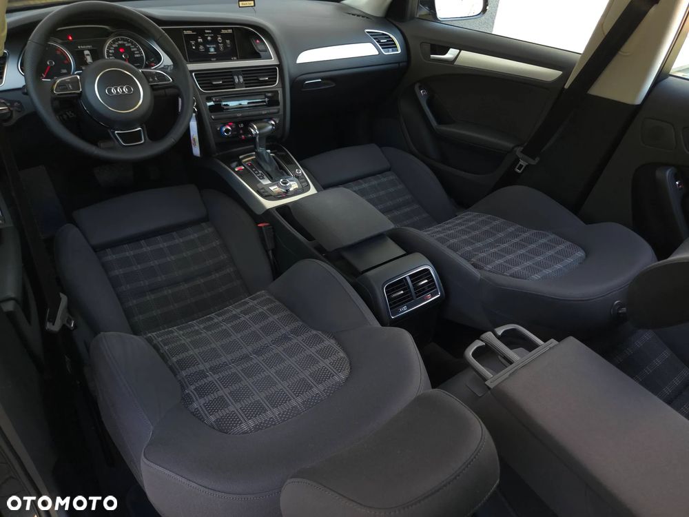 Audi A4 Avant 2.0 TDI DPF quattro S tronic S line Sportpaket - 31
