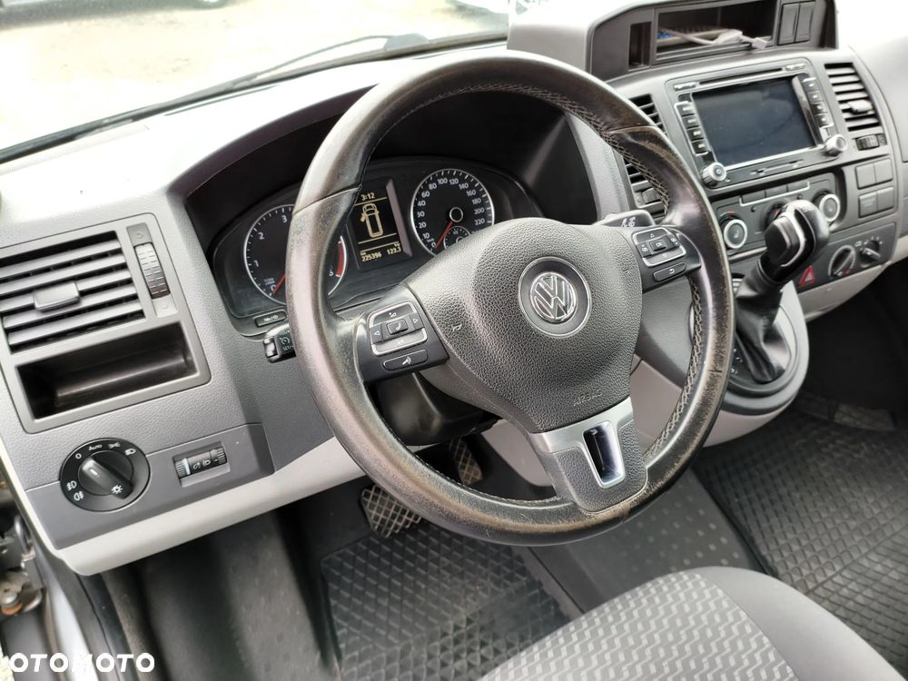 Volkswagen Transporter - 17