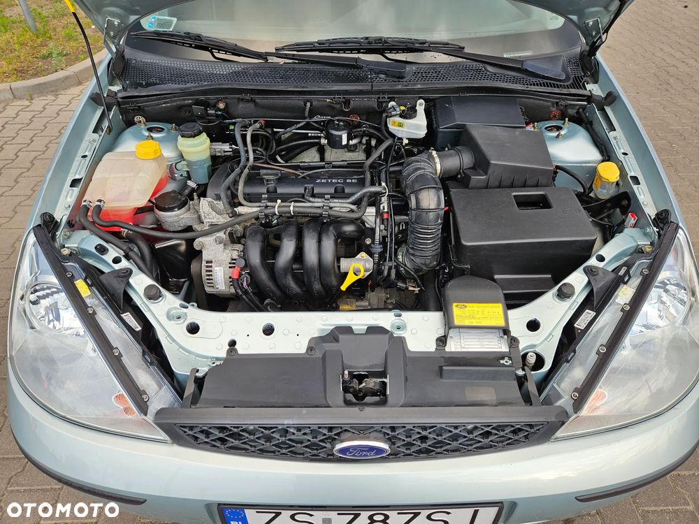 Ford Focus 1.6 X100 - 8