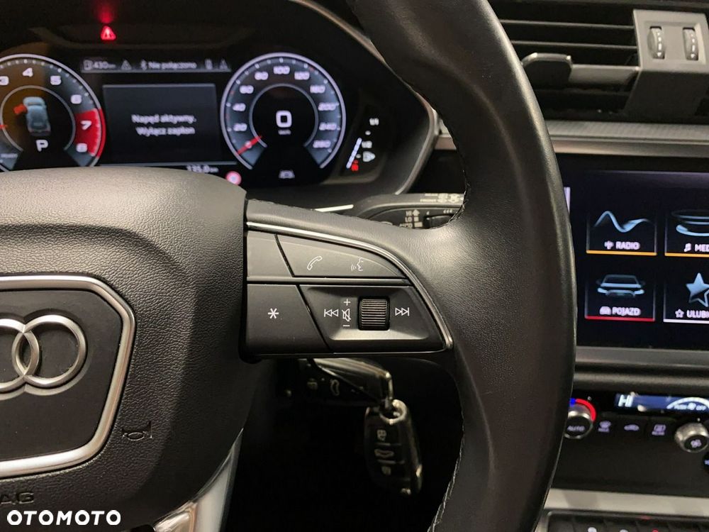 Audi Q3 - 22