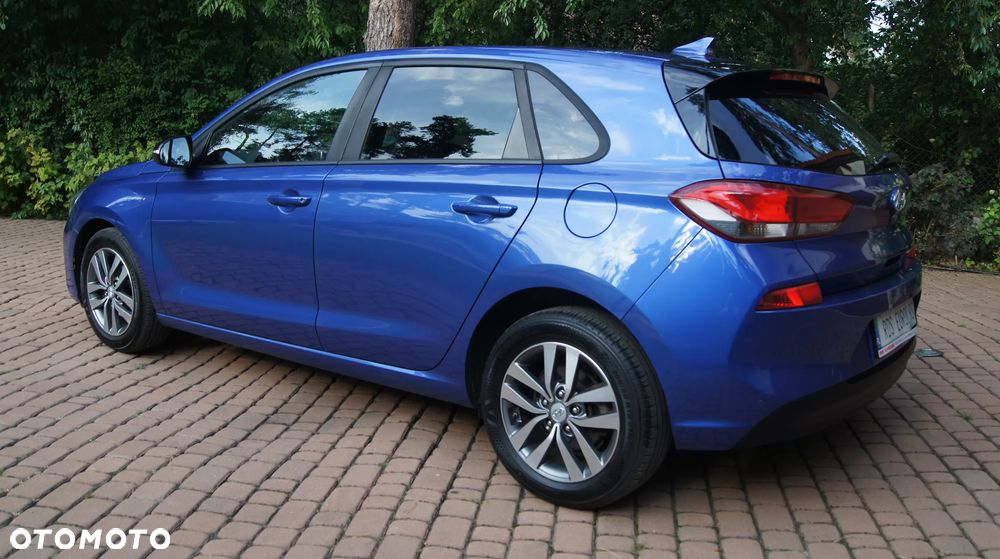 Hyundai i30 1.4 Passion - 9