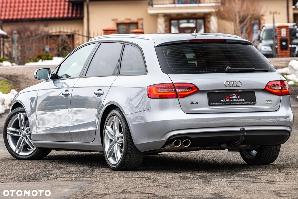 Audi A4 Avant 2.0 TDI DPF Attraction - 4