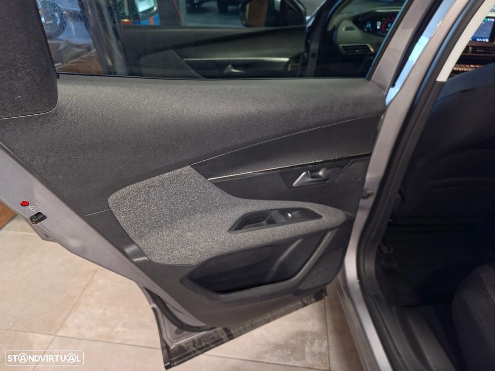 Peugeot 3008 1.5 BlueHDi Active - 6