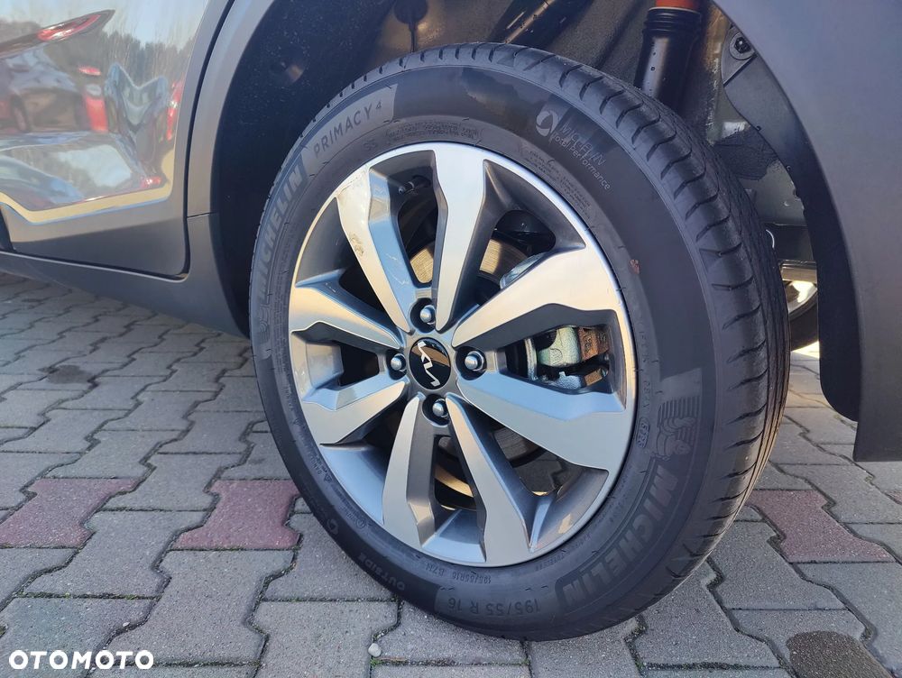 Kia Stonic 1.0 T-GDI M DCT - 9