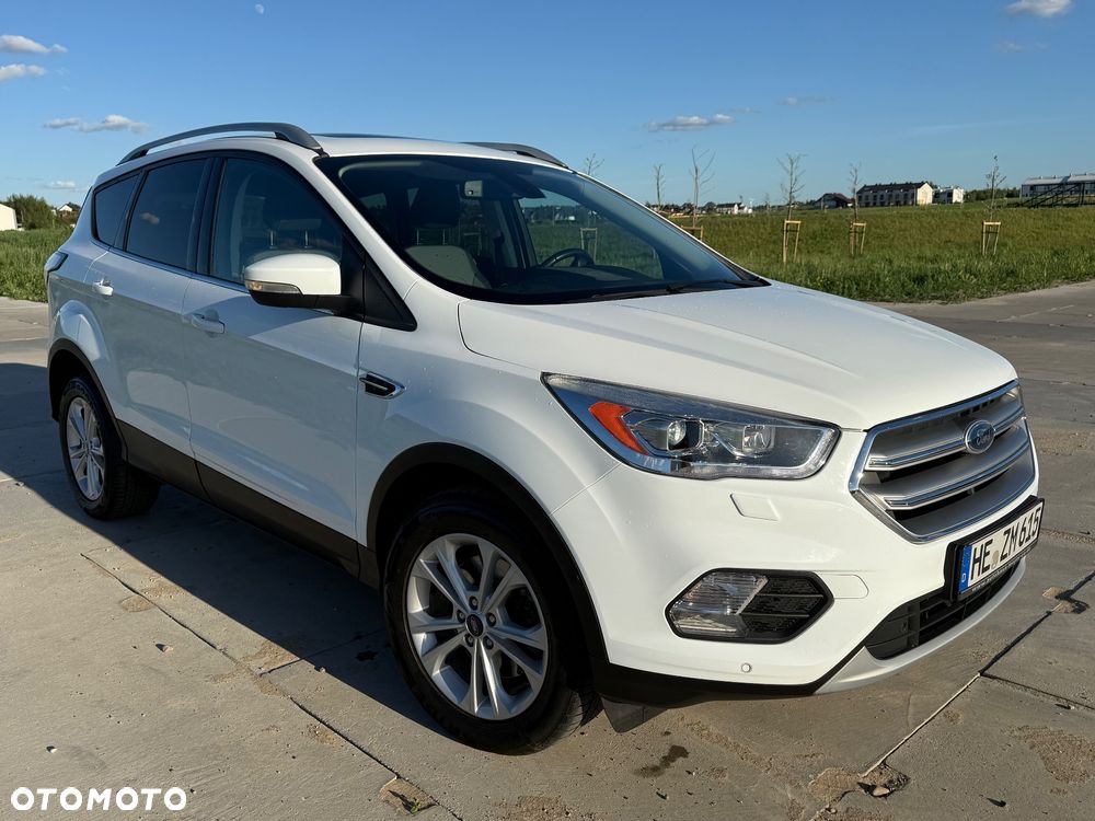 Ford Kuga 2.0 TDCi 2x4 Titanium - 15