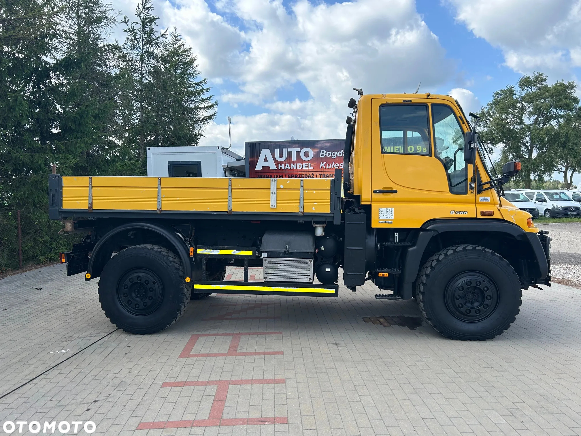 Mercedes-Benz Unimog U500 - 8