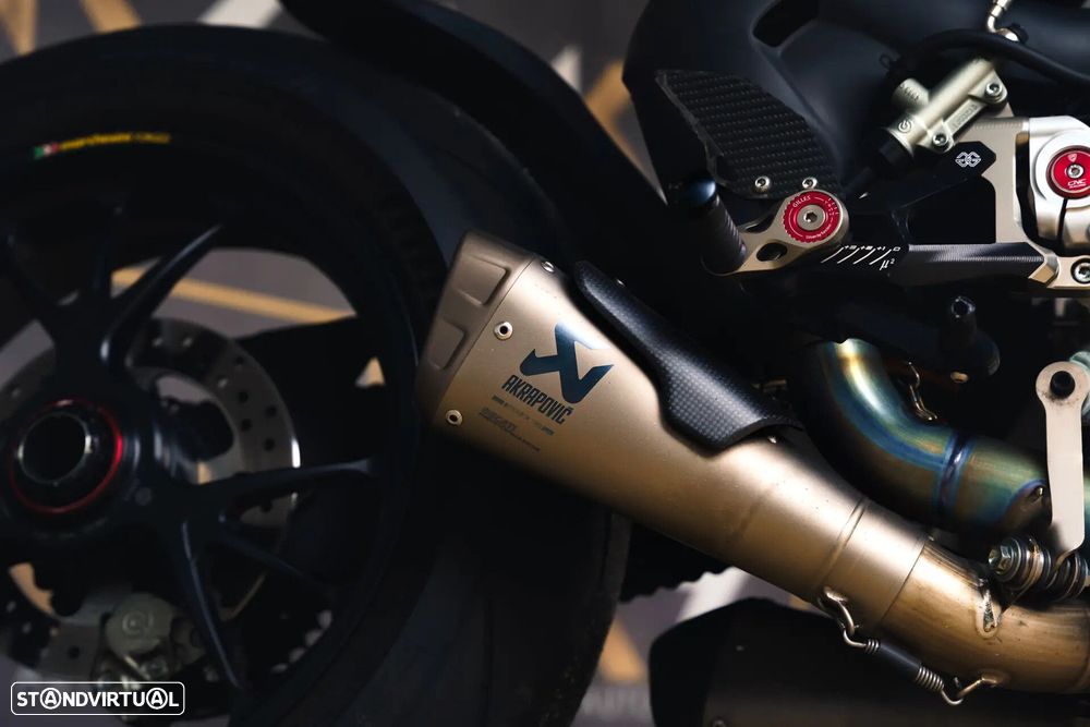 Ducati Streetfighter - 19