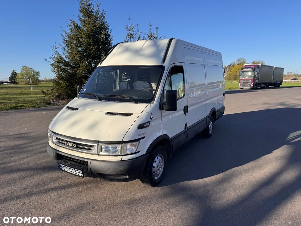 Iveco Daily 35S12 Średni - 1