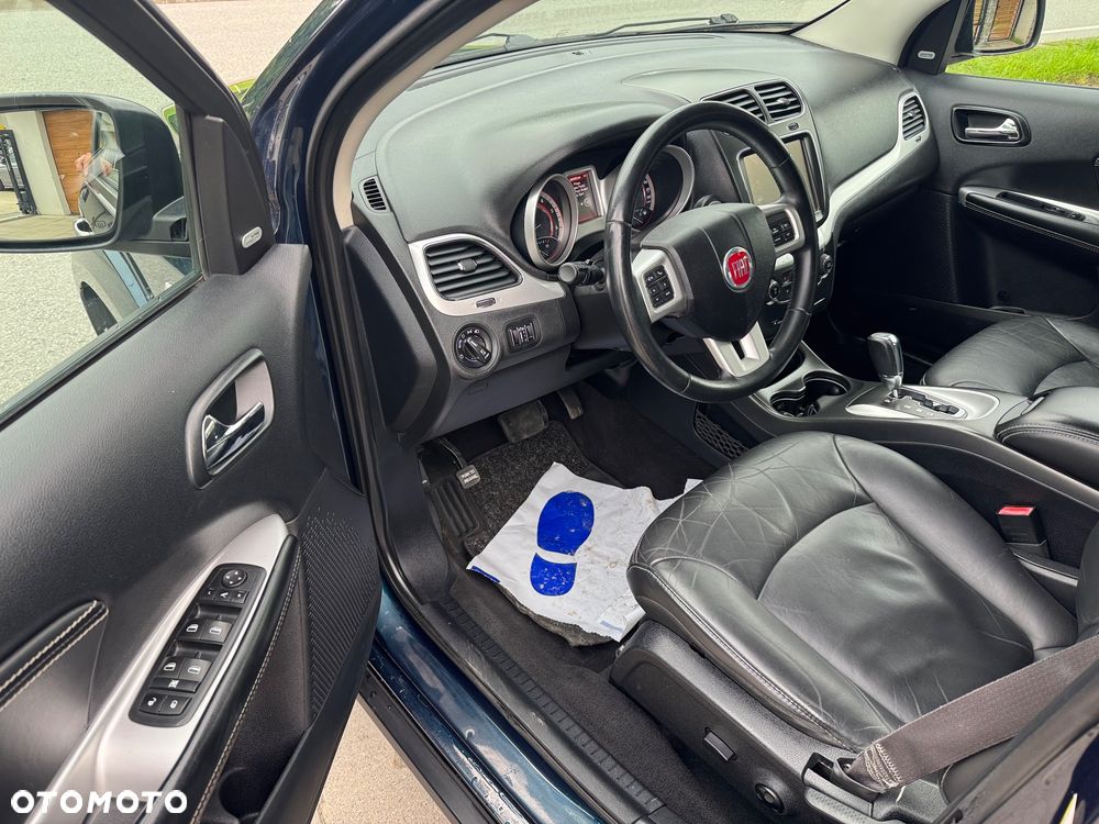 Fiat Freemont 2.0 Multijet 16V DPF Automatik Allrad Lounge - 12