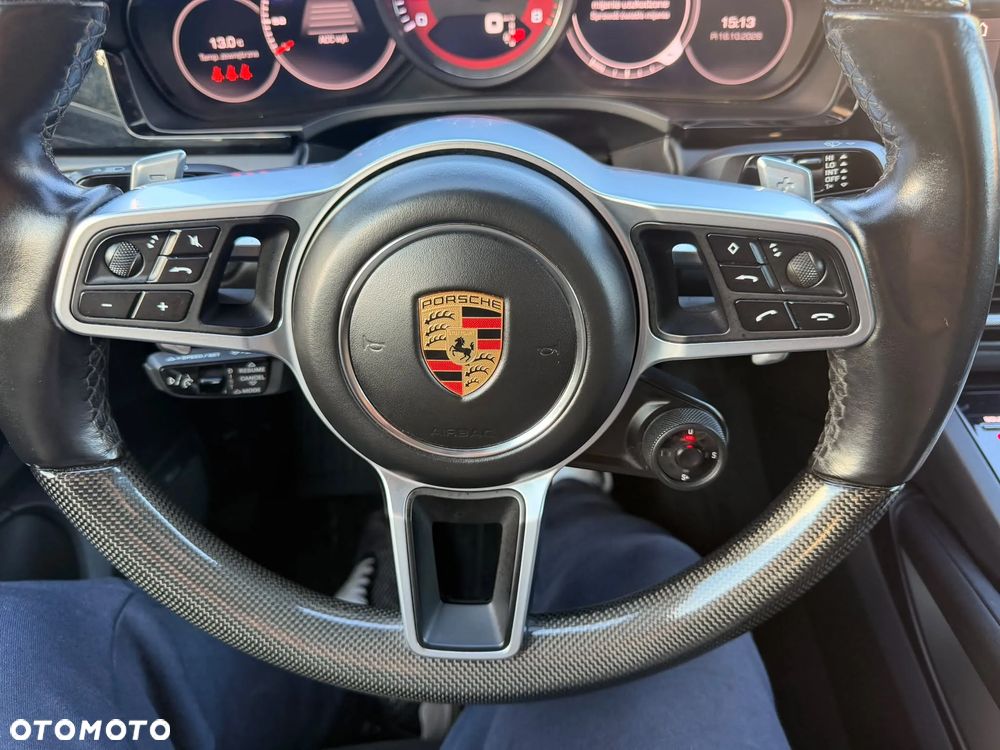 Porsche Cayenne GTS - 27
