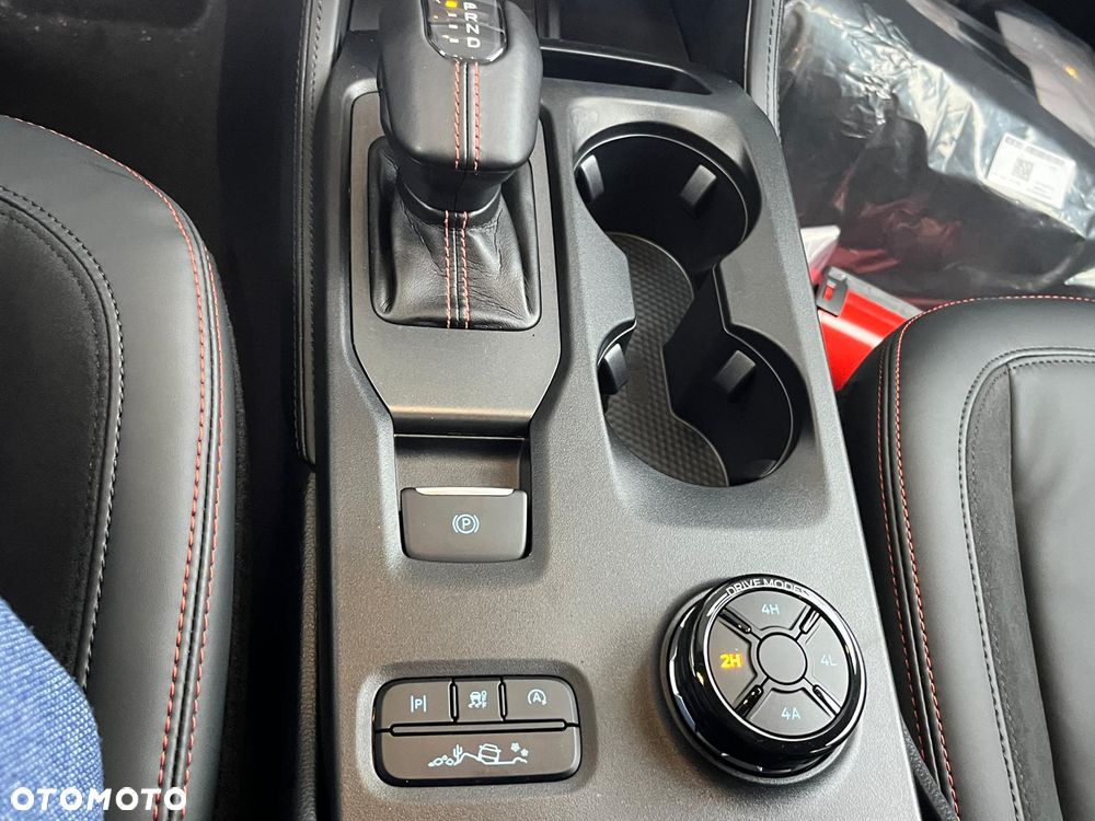 Używany Ford Ranger Raptor 2025 - 356 900 PLN, 11 km - Otomoto.pl