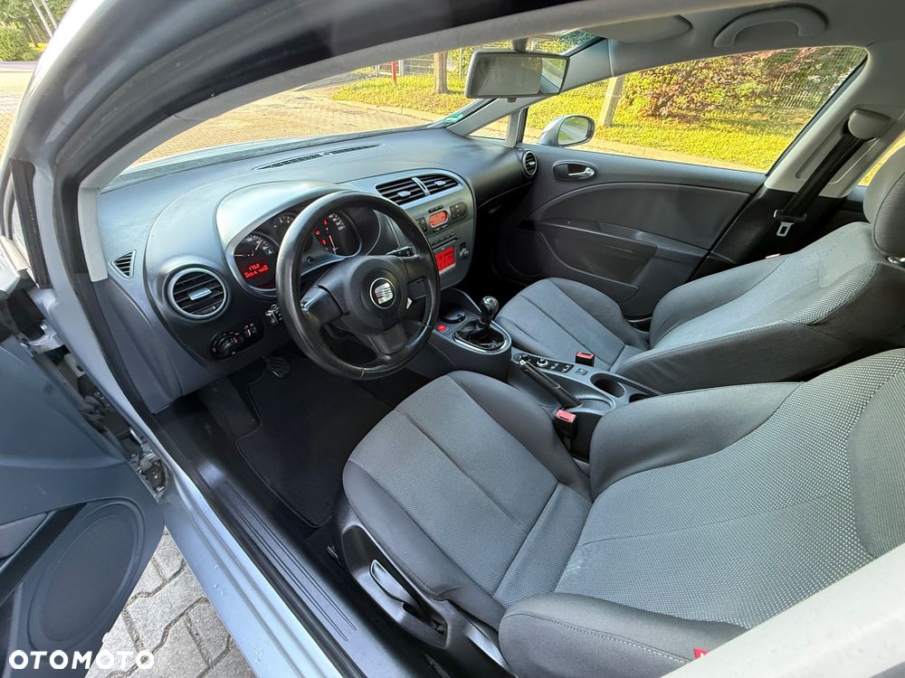 Seat Leon 1.6 Style - 10