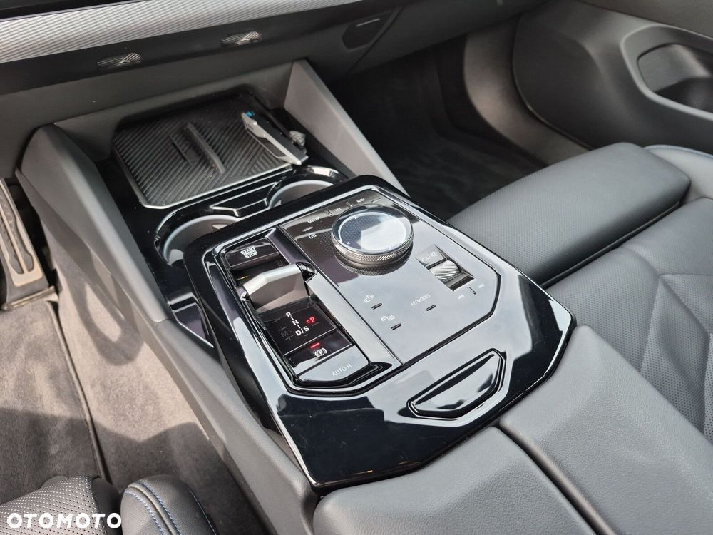 BMW Seria 5 - 17