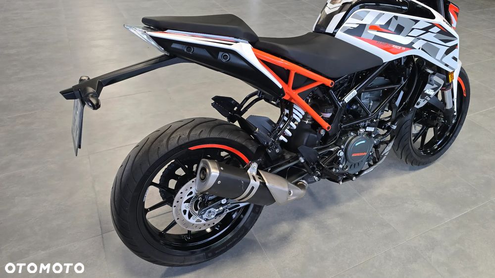 KTM Duke 125 - 30