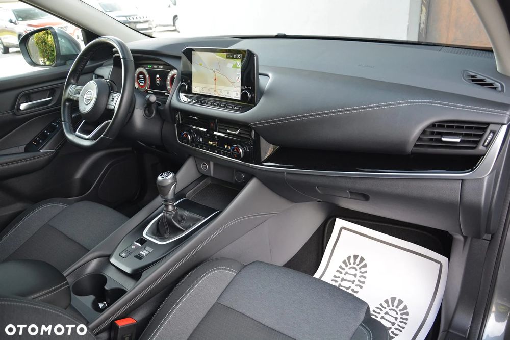 Nissan Qashqai 1.3 DIG-T mHEV N-Connecta - 16