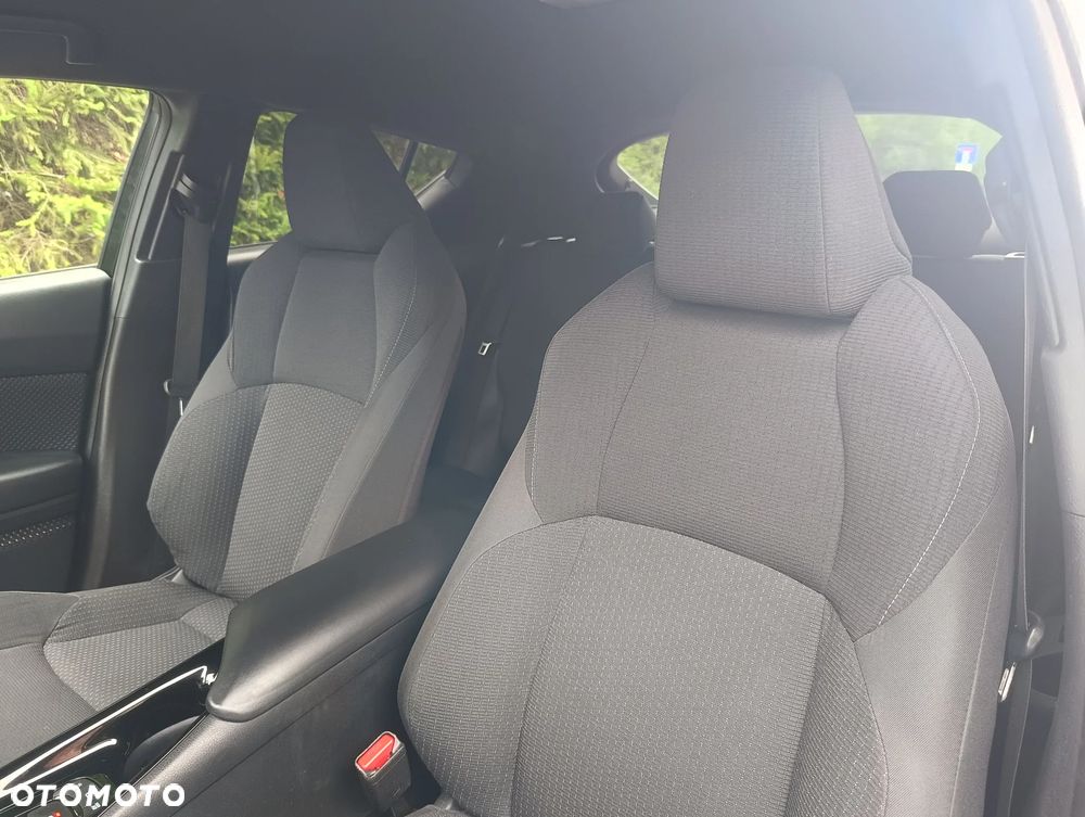 Toyota C-HR Business-Edition - 3