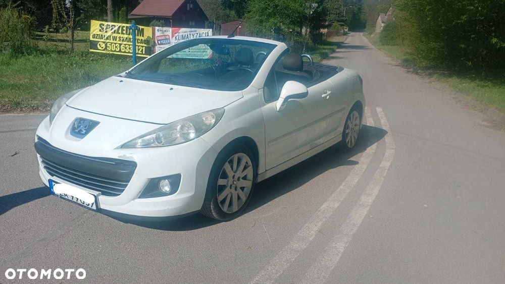 Peugeot 207 CC - 2