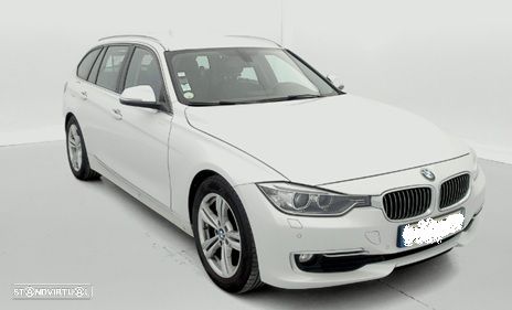 BMW 320 d EfficientDynamics Line Luxury - 13