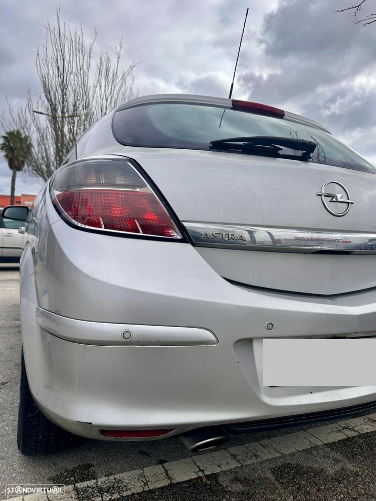 Opel Astra GTC 1.6 - 17