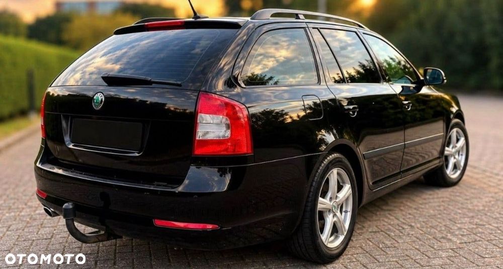 Skoda Octavia 2012 photo 4