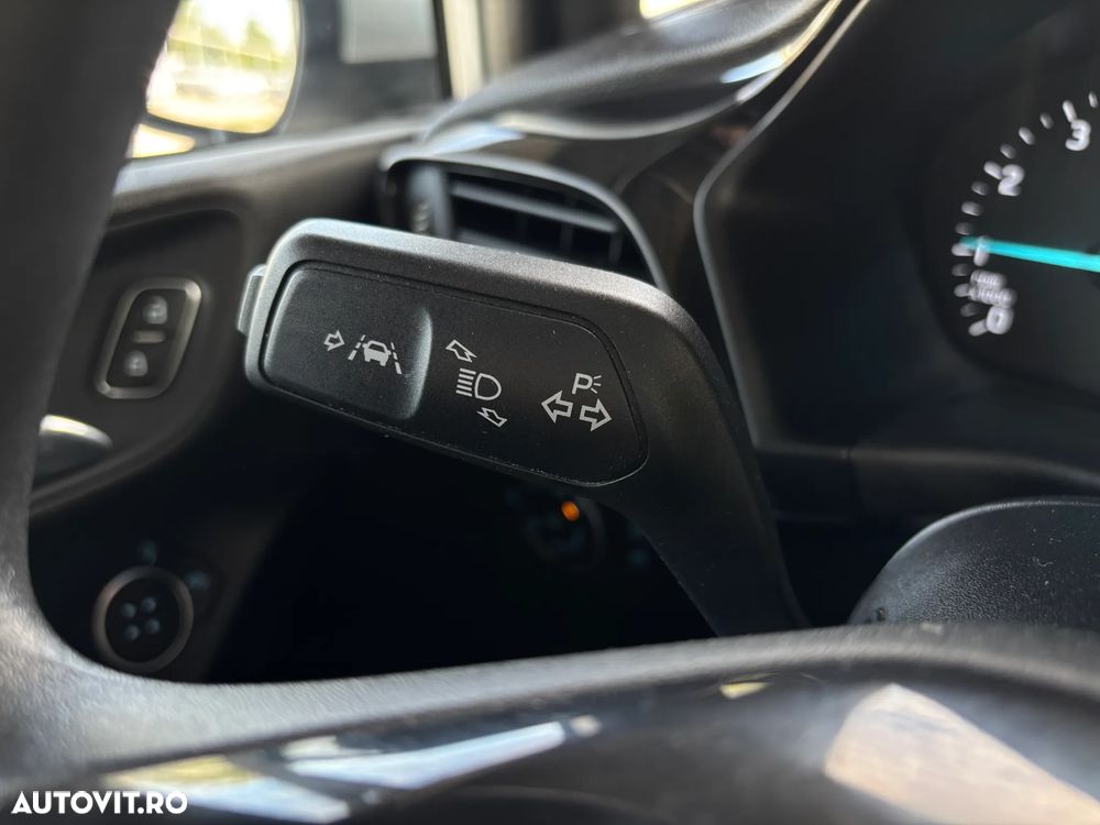 Ford Fiesta 1.1 Trend - 15