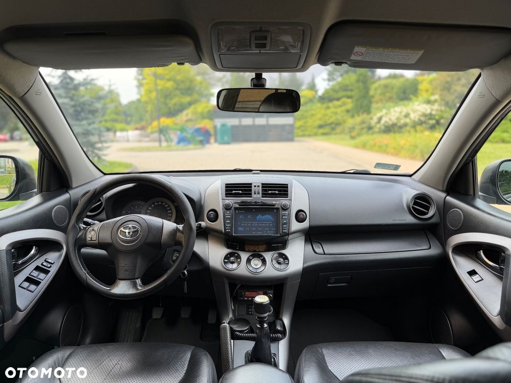 Toyota RAV4 2.2 D-4D Prestige - 6
