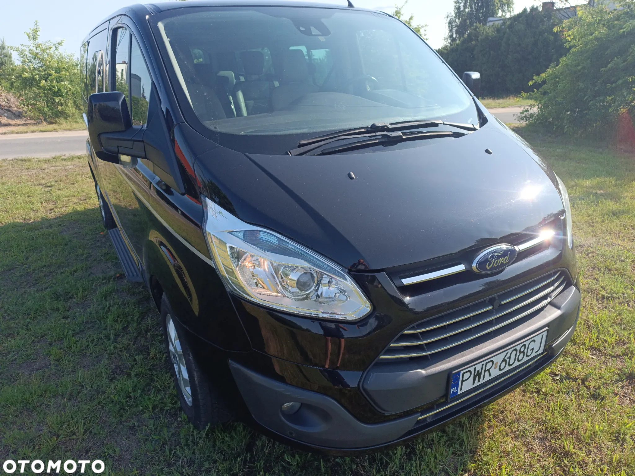 Ford Tourneo Custom - 4