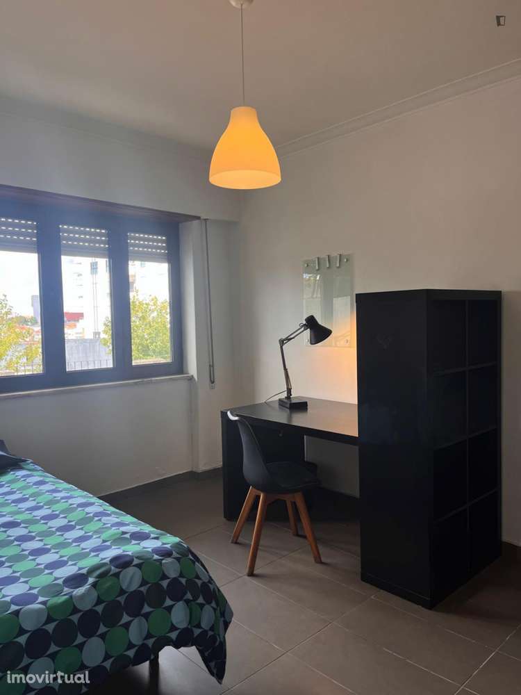 Quarto - localizado em Cidral Coimbra - Grande imagem: 2/25