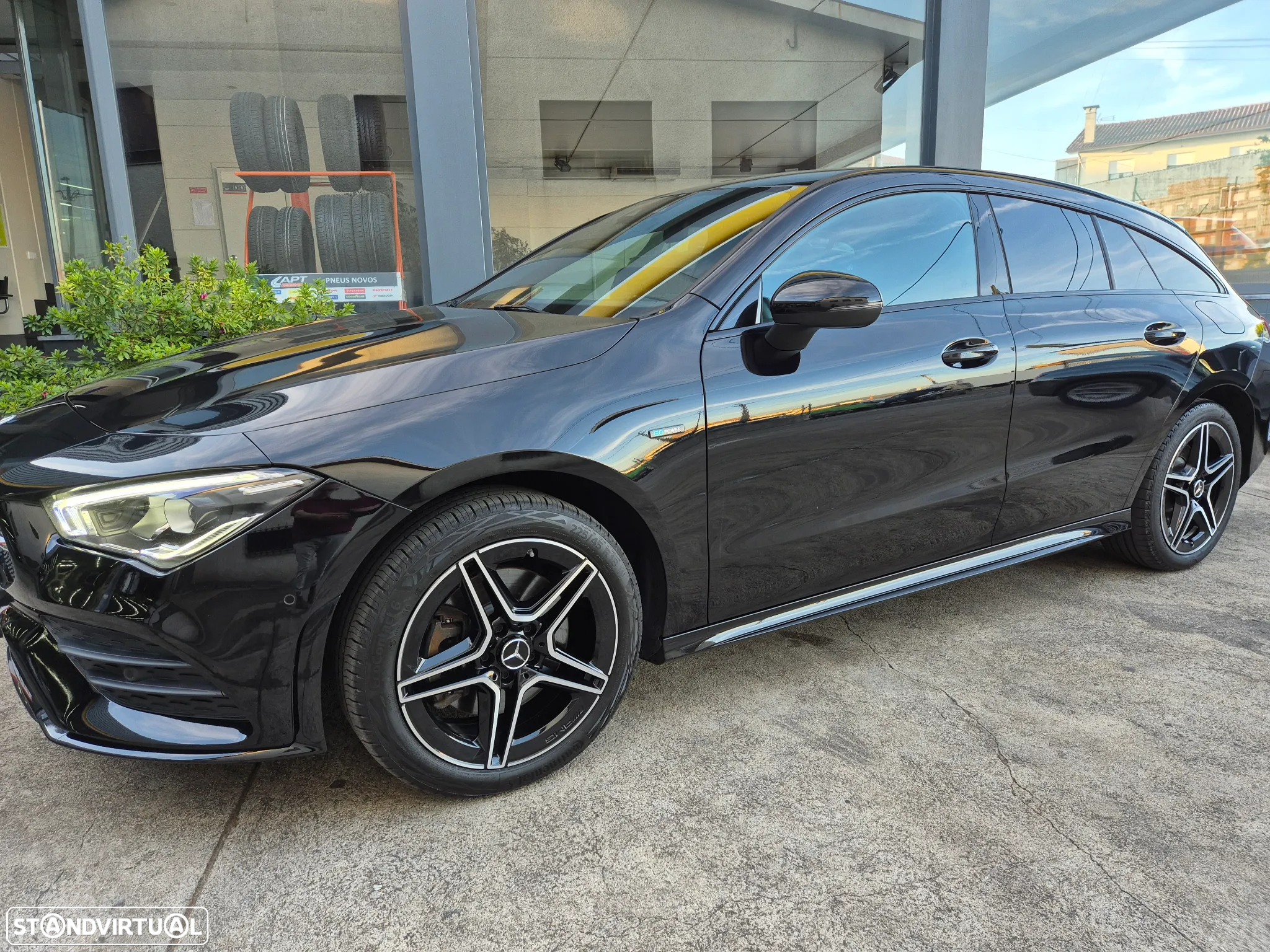 Mercedes-Benz CLA 250 e Shooting Brake AMG Line - 20