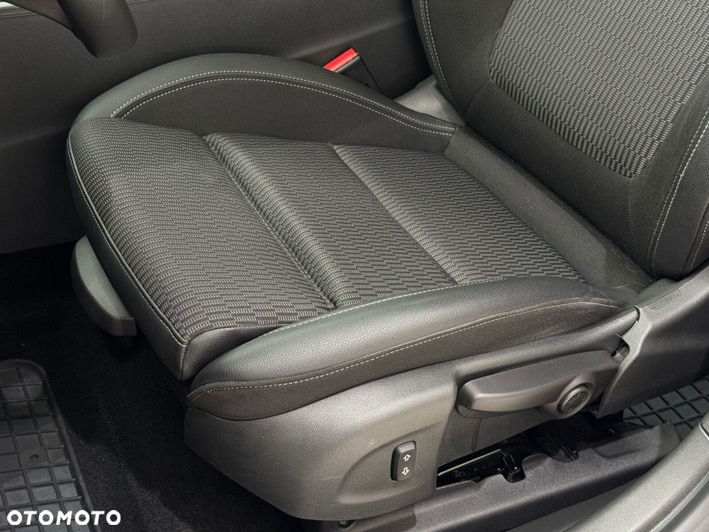 Opel Insignia 1.5 T Innovation S&S - 11