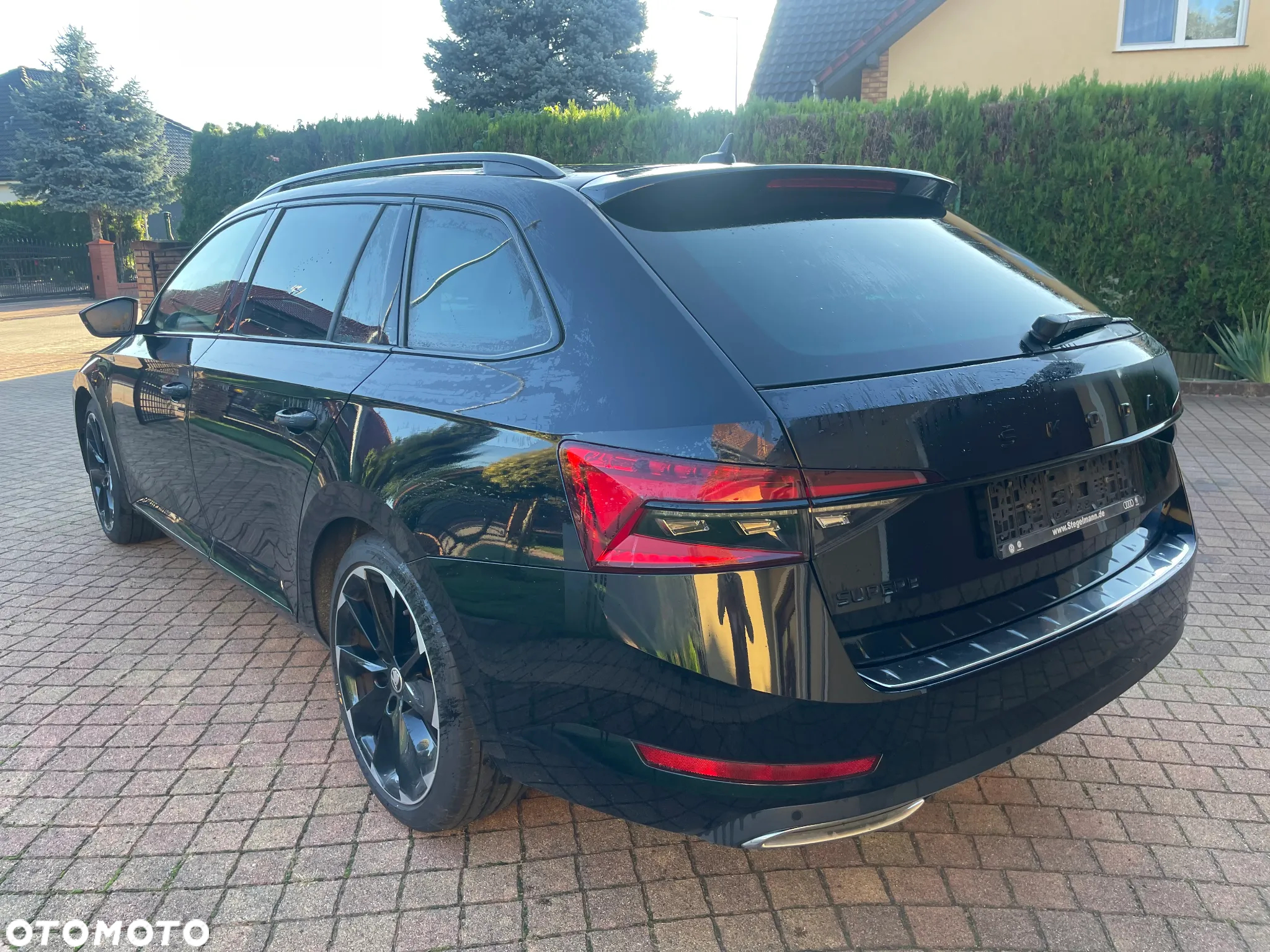 Skoda Superb 2.0 TDI DSG Sportline - 4