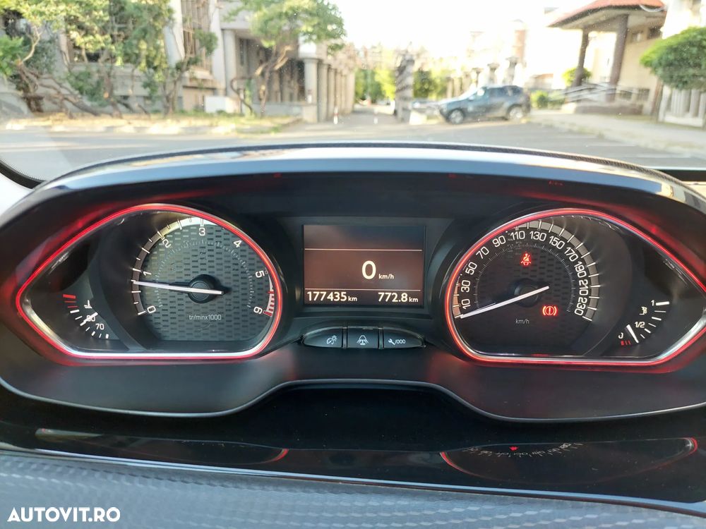 Peugeot 2008 1.6 BlueHDi FAP GT-Line - 15