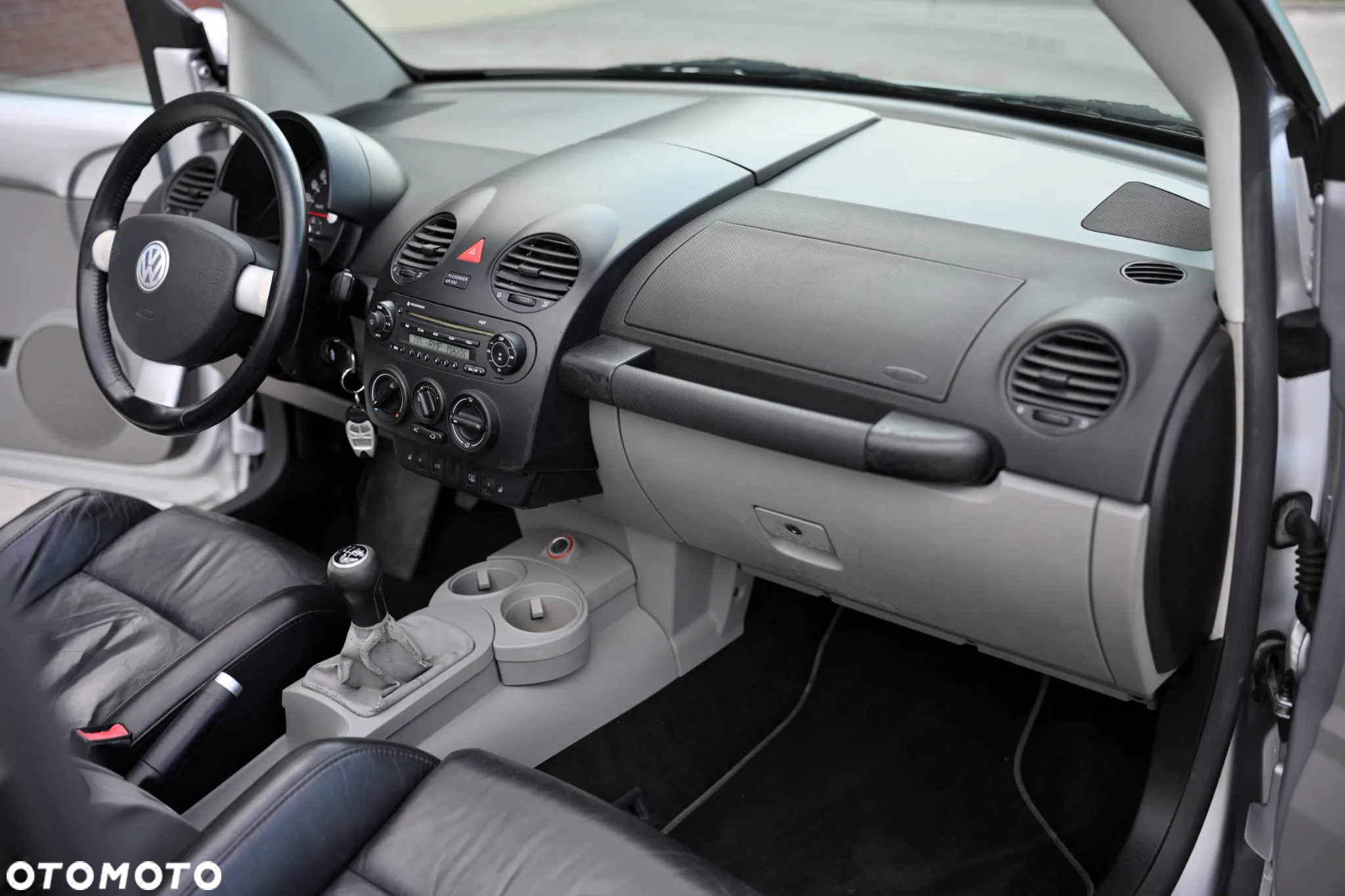 Volkswagen New Beetle Cabriolet 2.0 Freestyle - 5