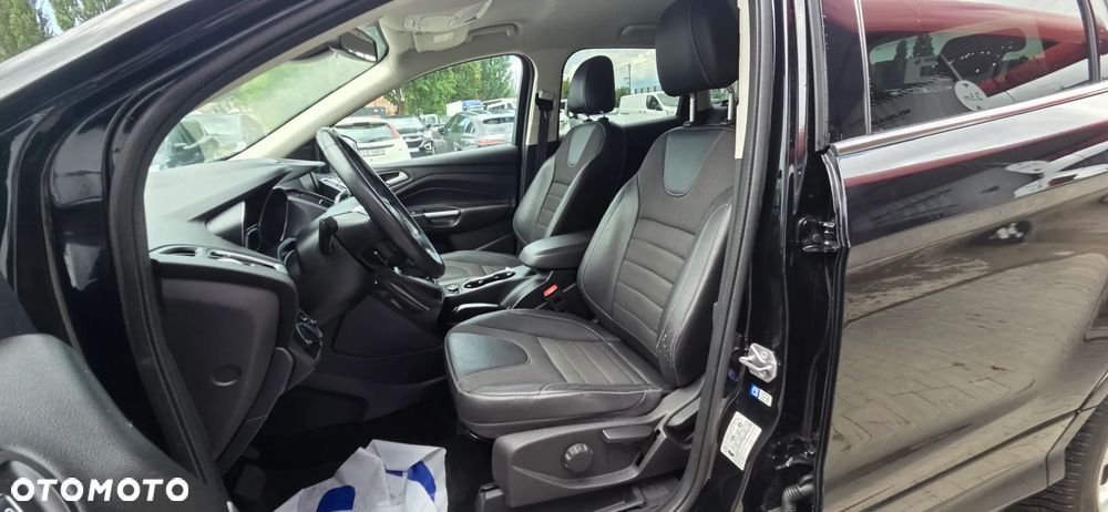 Ford Kuga 2.0 TDCi 4x4 Titanium - 31