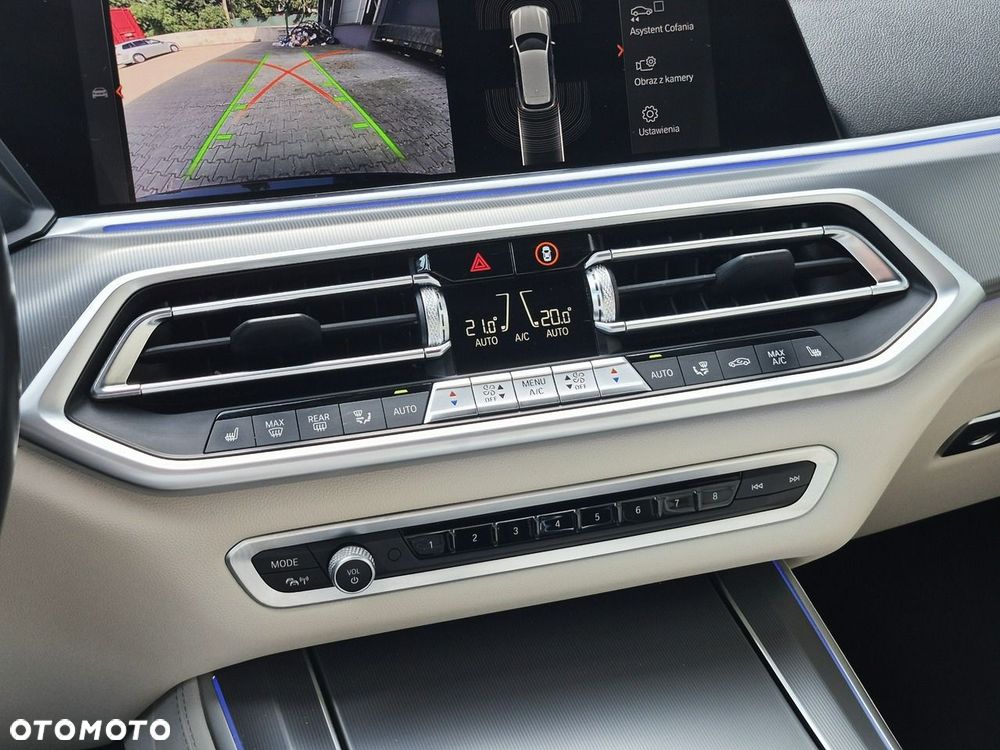 BMW X5 xDrive40d - 38