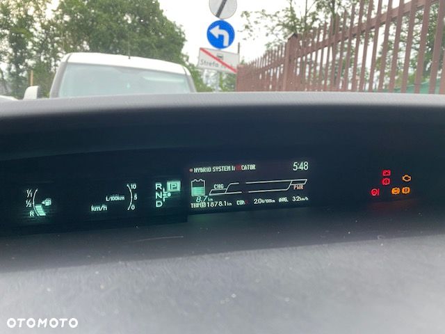 Toyota Prius 1.8 HSD Premium - 13