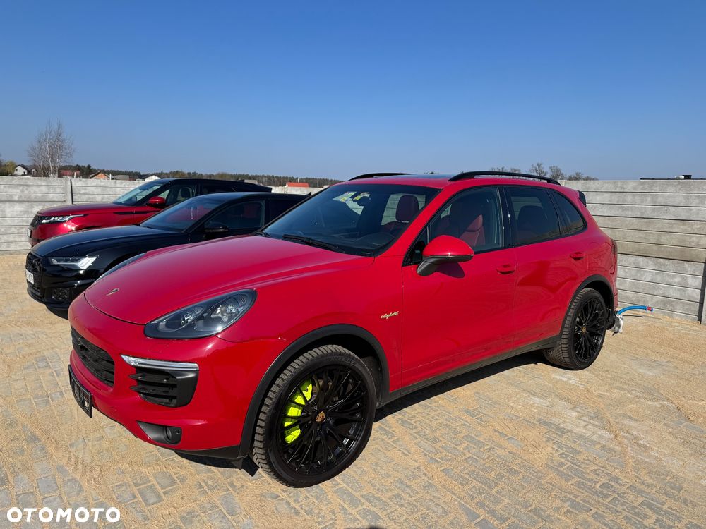 Porsche Cayenne S E-Hybrid - 3