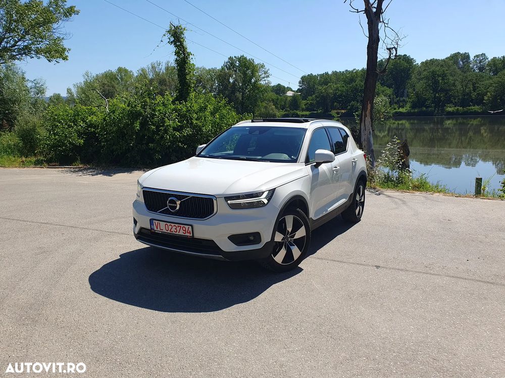 Volvo XC 40 D3 AWD Momentum Pro - 1