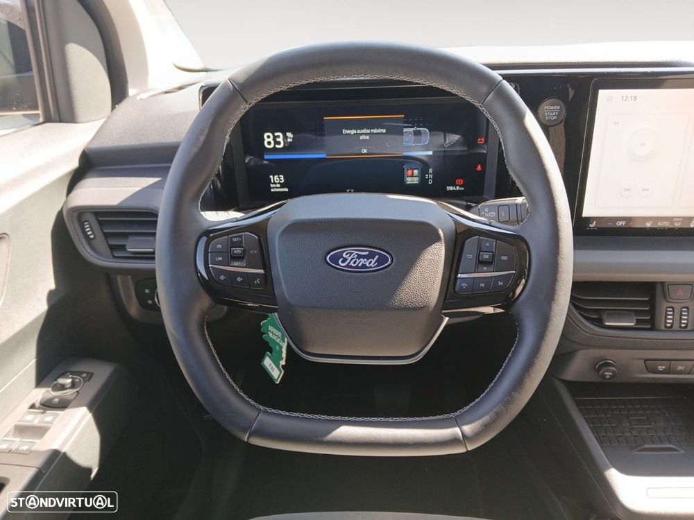 Ford Tourneo Courier 1.0 EcoBoost Titanium DCT - 12