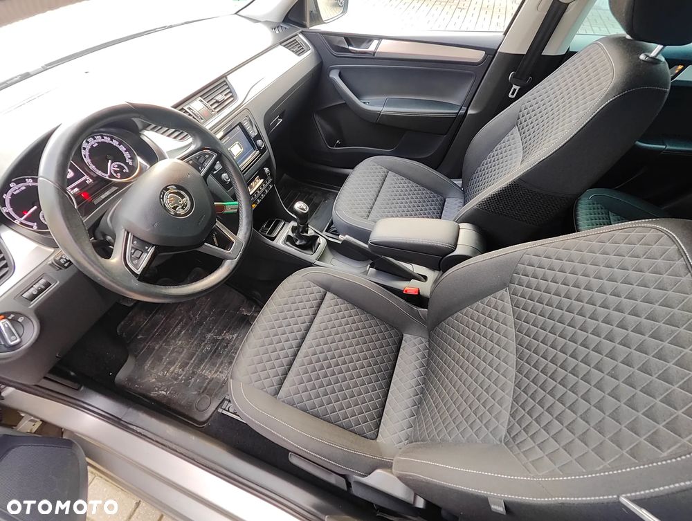 Skoda RAPID Spb 1.0 TSI Drive - 13