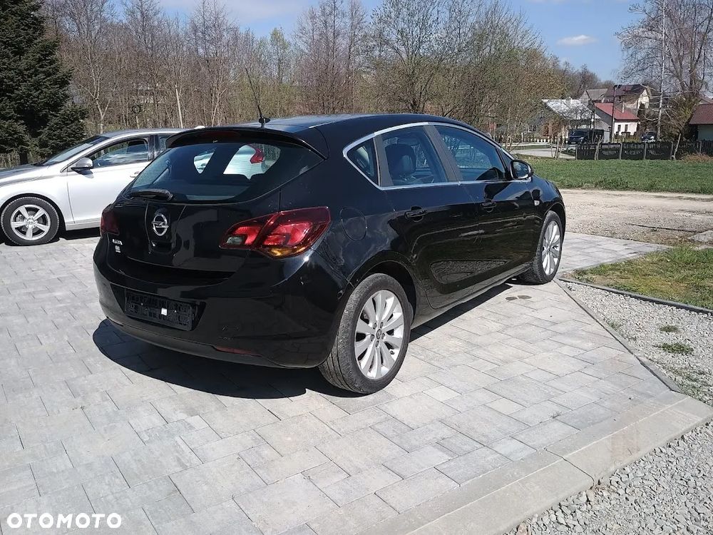 Opel Astra 1.4 Selection - 9