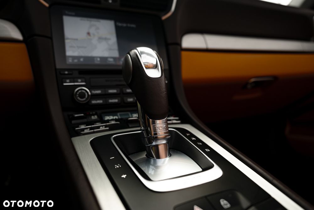Porsche 911 Targa 4S PDK - 13