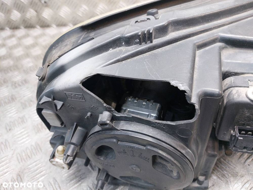 LAMPA LEWY PRZÓD VOLVO XC90 I USZKODZONA 30698574 SOCZEWKA - 9