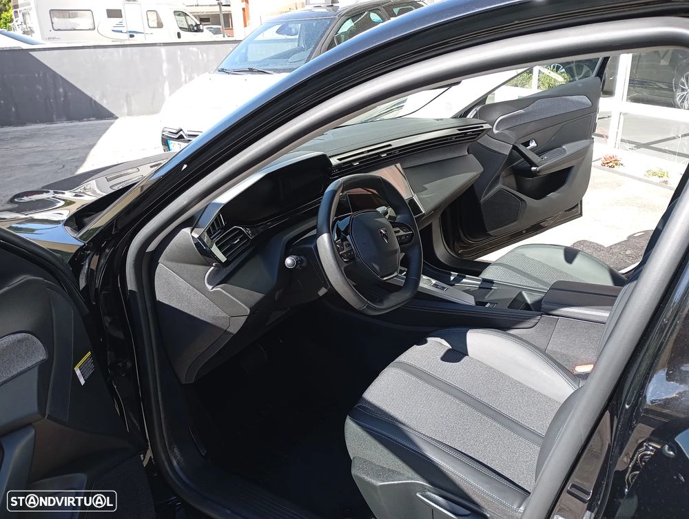 Peugeot 308 PureTech 130 EAT8 Allure - 6