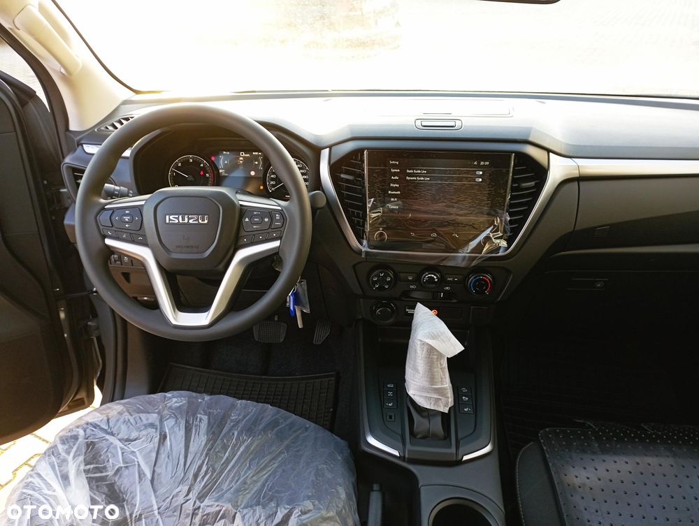 Isuzu D-Max 1.9 DC LS - 14