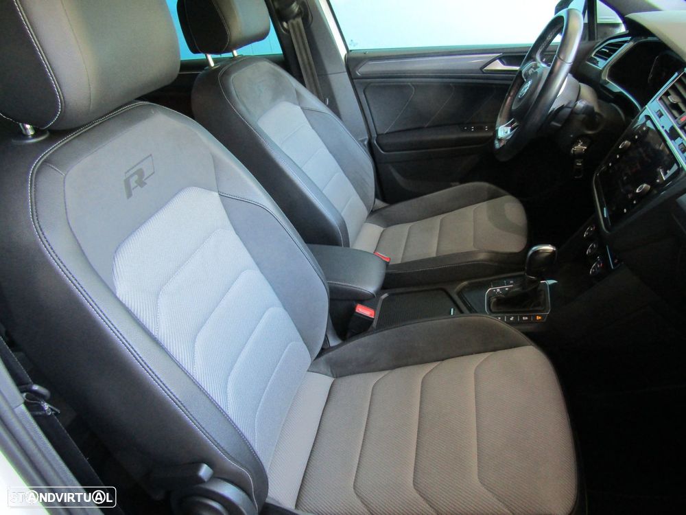 VW Tiguan 2.0 TDI R-Line DSG - 11