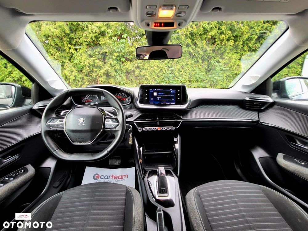 Peugeot 208 - 9