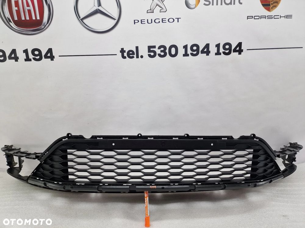 VW T-ROC 2GA 17- SPOJLER / DOKŁADKA / KRATKA ŚRODKOWA ZDERZAKA PRZEDNIEGO PRZÓD , NR 2GA805903D , NR AUKCJI KR408 - 1