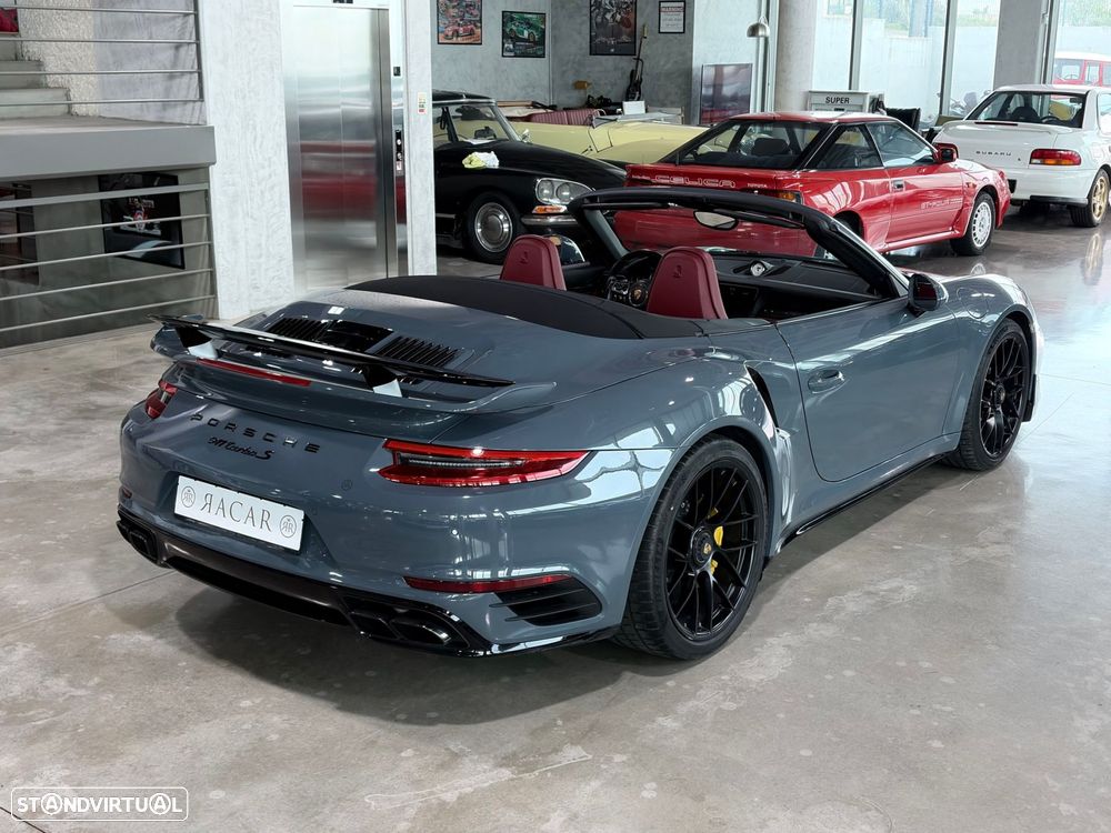 Porsche 911 (991) Turbo S Cabriolet - 4
