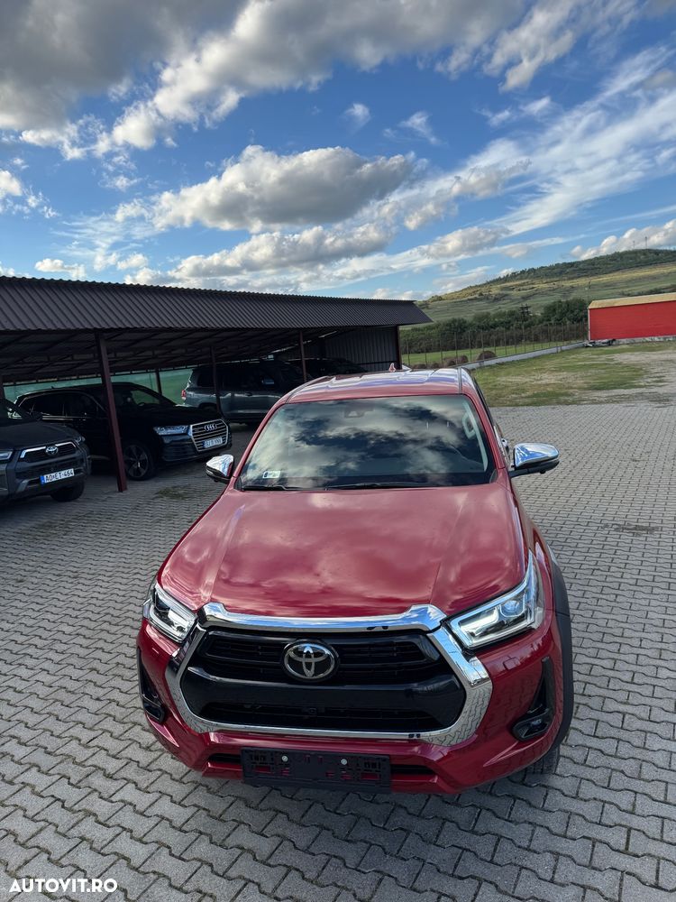 Toyota Hilux 2.8D 204CP 4x4 Double Cab AT MHEV Executive - 24
